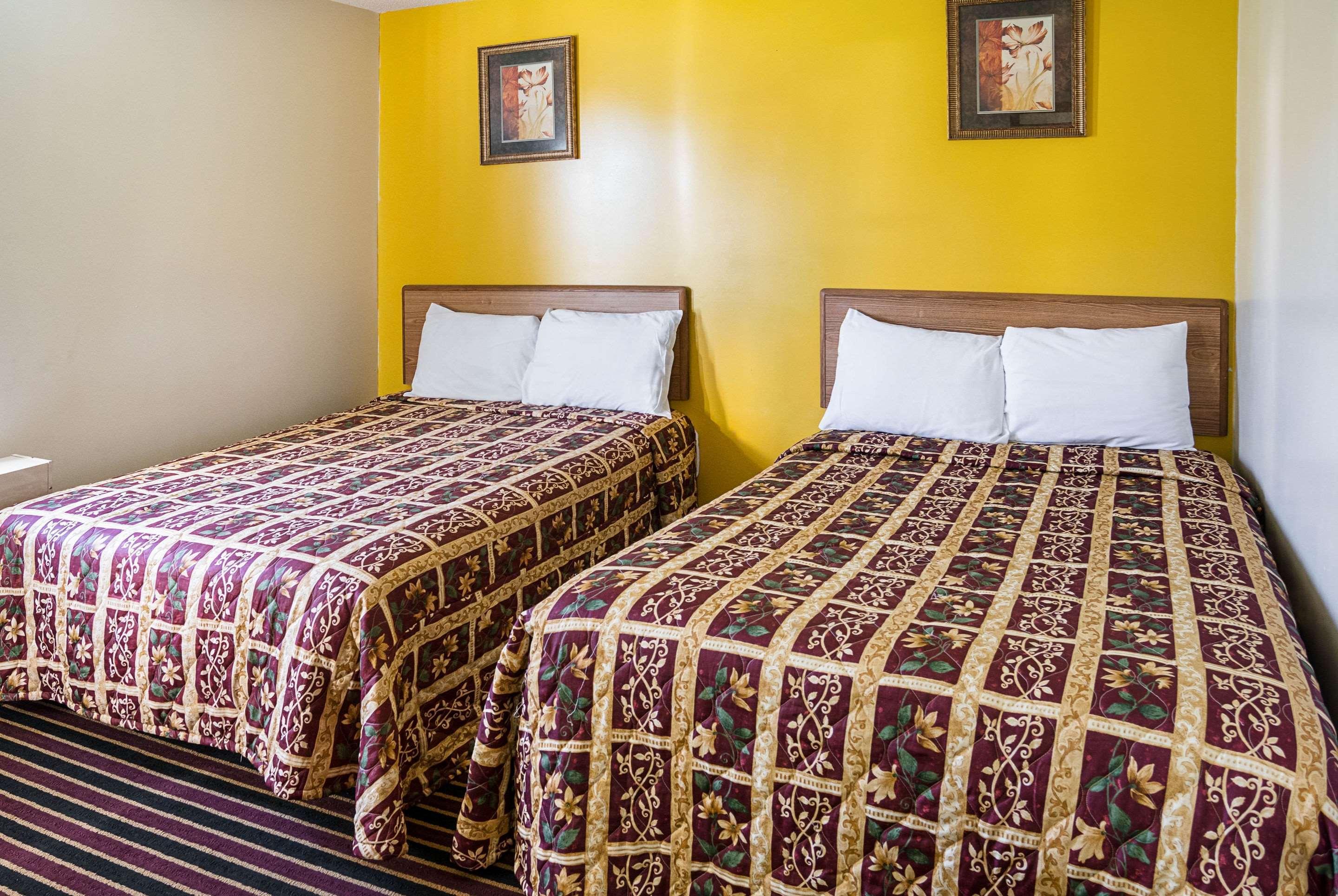 אוסטין Rodeway Inn & Suites מראה חיצוני תמונה