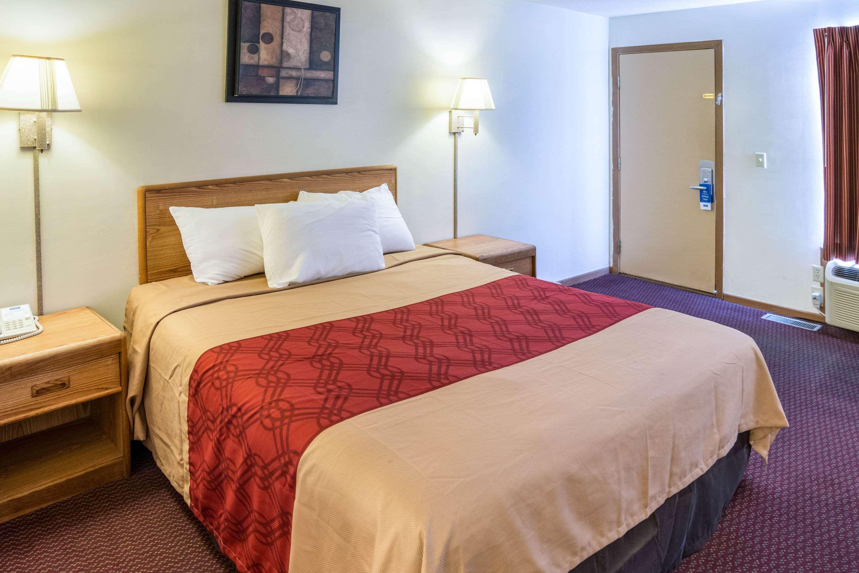 אוסטין Rodeway Inn & Suites מראה חיצוני תמונה